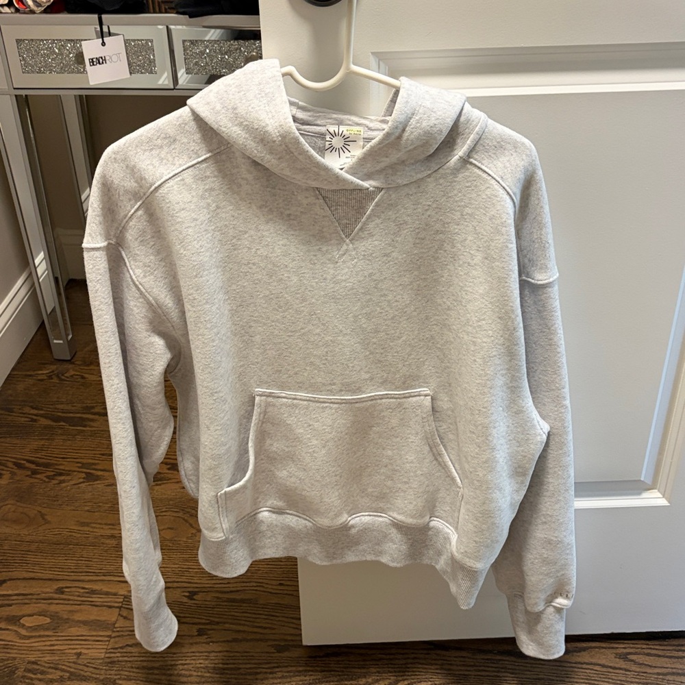 NWOT Offline by Aerie Cloud Fleece Classic Hoodie - gray - S - Picture 4 of 6